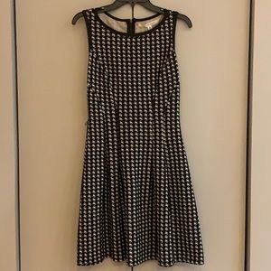 LIKE NEW Max Studio Herringbone Work Dress